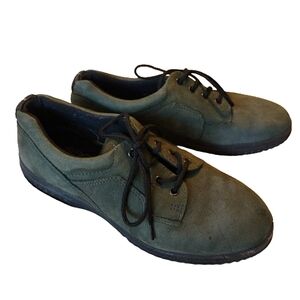 Ecco Soft Women's Hunter Green Suede Lace Sneaker - Shoes Sz 36 (US 5.5)